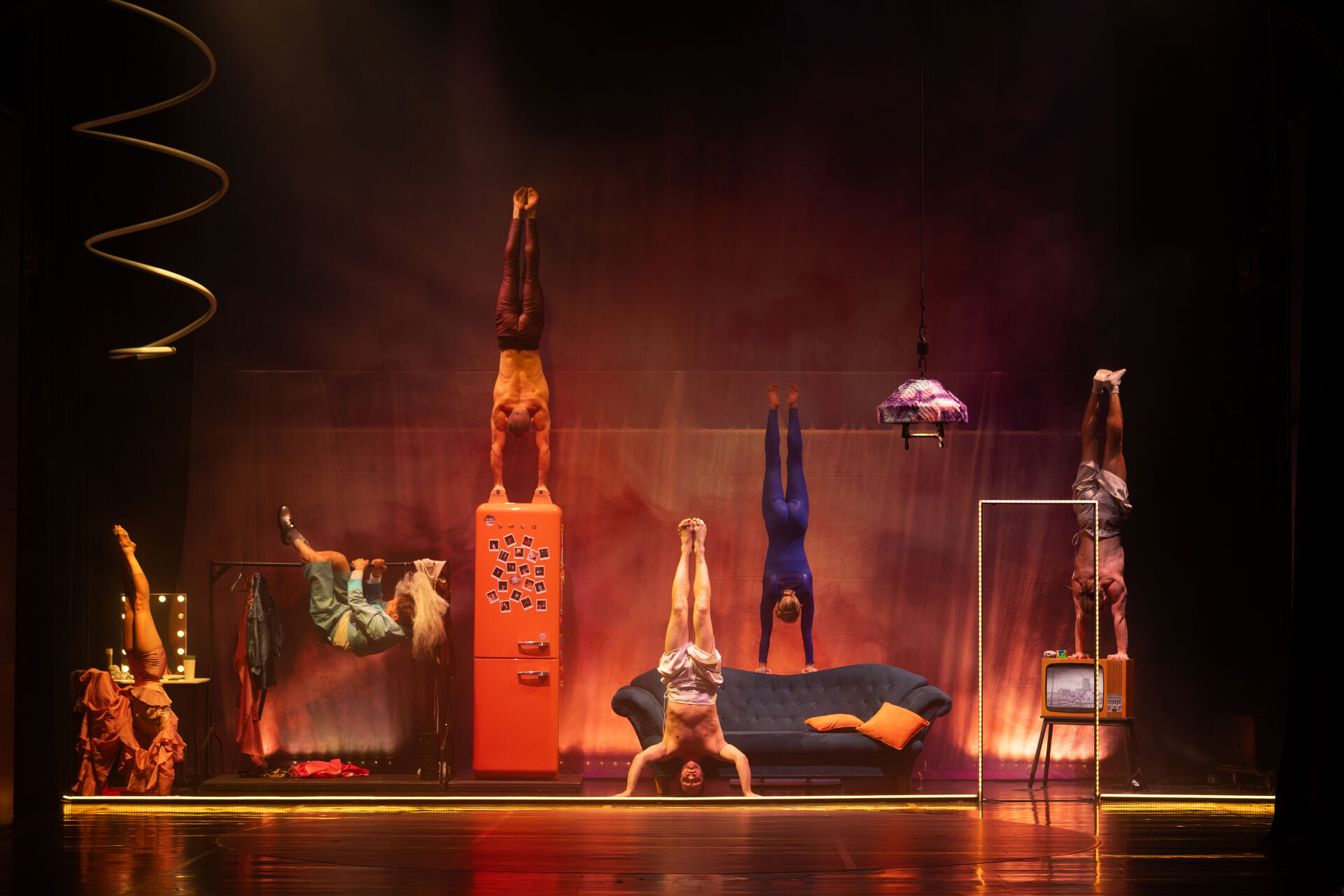 Armagedon: Poslední derniéra. Losers Cirque Company. Foto: Mario Bakuš.